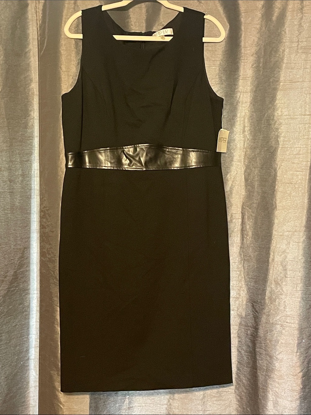 Kasper Black Sleeveless Midi Sheath Dress with Faux-Leather Waist